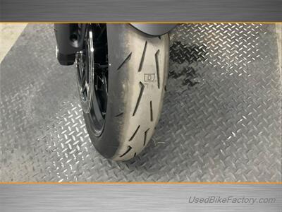 2025 Ducati Streetfighter V4   - Photo 7 - San Diego, CA 92121