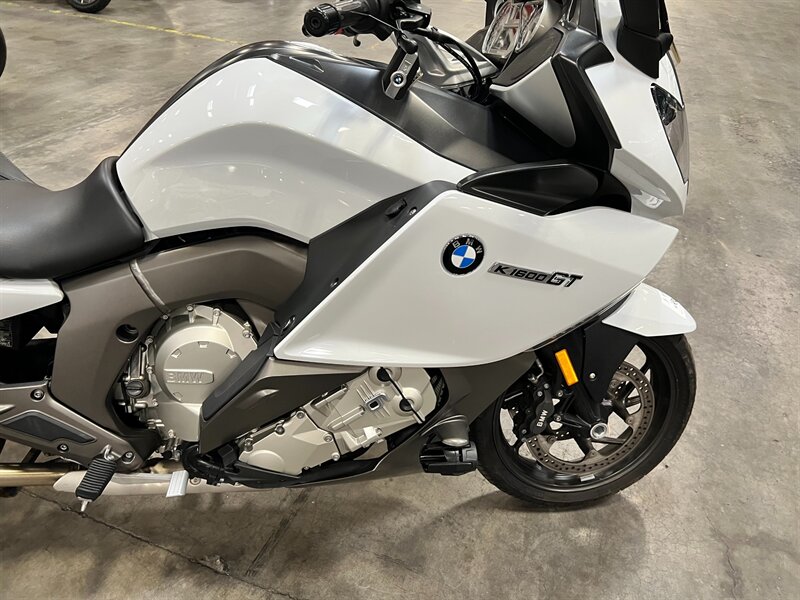 2016 BMW K1600GT  