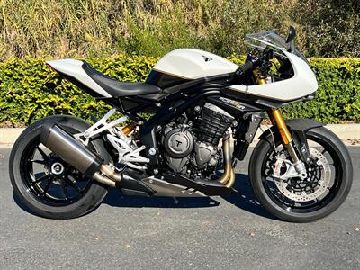 2022 Triumph SPEED TRIPLE 1200 RR  