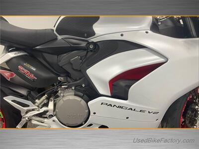 2021 Ducati Panigale V2   - Photo 6 - San Diego, CA 92121