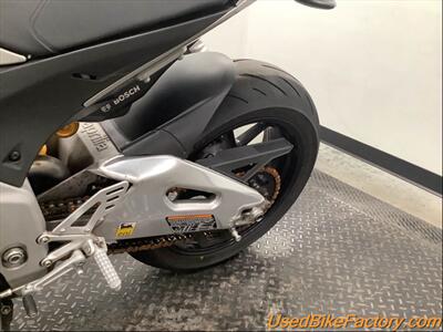 2016 Aprilia TUONO V4 1100 RR ABS   - Photo 19 - San Diego, CA 92121