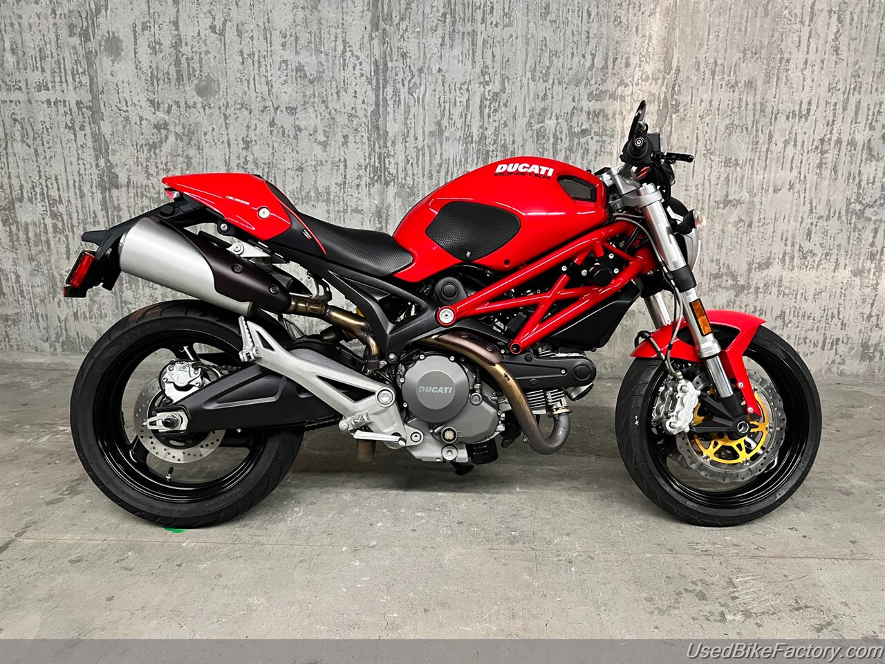 2012 Ducati MONSTER 696 ABS   - Photo 1 - San Diego, CA 92121