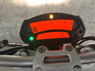 2012 Ducati MONSTER 696 ABS   - Photo 41 - San Diego, CA 92121