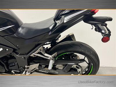 2017 Kawasaki NINJA 300 ABS   - Photo 10 - San Diego, CA 92121