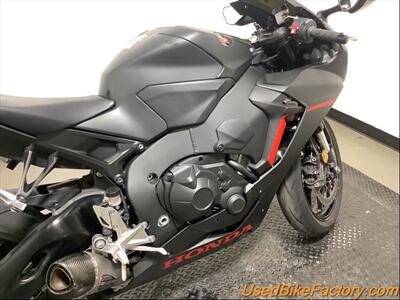 2018 Honda CBR1000RR   - Photo 13 - San Diego, CA 92121