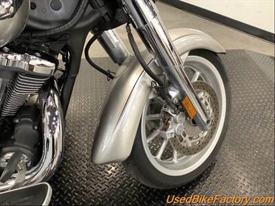 2014 Yamaha XV19CTSES/C STRATOLINER S   - Photo 7 - San Diego, CA 92121