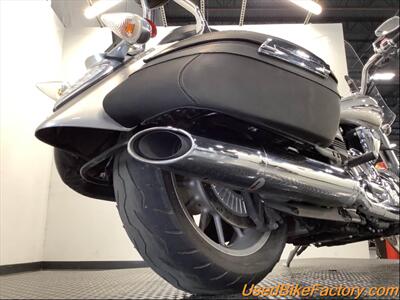 2014 Yamaha XV19CTSES/C STRATOLINER S   - Photo 13 - San Diego, CA 92121