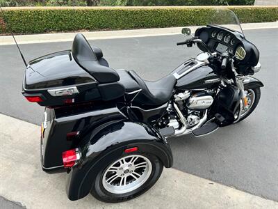 2019 Harley-Davidson FLHTCUTG TRI GLIDE ULTRA   - Photo 19 - San Diego, CA 92121