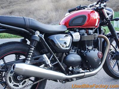 2016 Triumph STREET TWIN   - Photo 8 - San Diego, CA 92121