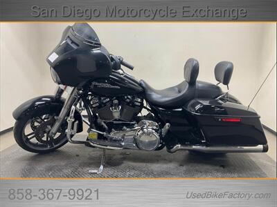 2017 Harley-Davidson FLHX STREET GLIDE   - Photo 3 - San Diego, CA 92121