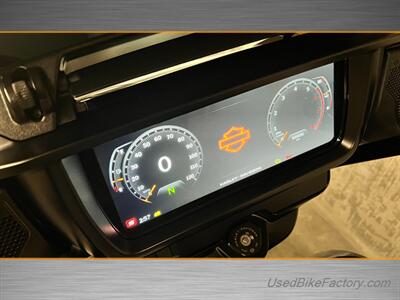 2024 Harley-Davidson Street Glide   - Photo 4 - San Diego, CA 92121