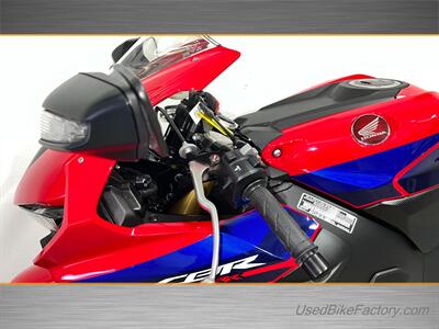 2023 Honda CBR1000RR   - Photo 5 - San Diego, CA 92121