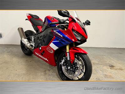 2023 Honda CBR1000RR   - Photo 2 - San Diego, CA 92121