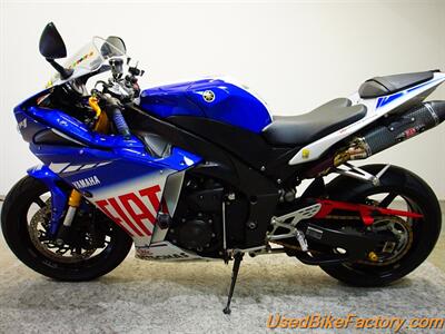 2010 Yamaha YZFR1 YZF-R1LE FIAT TEAM YAMAHA   - Photo 9 - San Diego, CA 92121