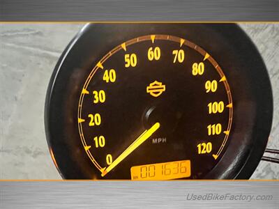 2014 Harley-Davidson Sportster Iron 883   - Photo 4 - San Diego, CA 92121