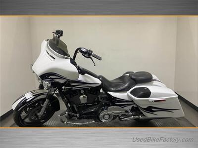 2016 Harley-Davidson FLHXSE CVO STREET GLIDE SPECIAL   - Photo 3 - San Diego, CA 92121