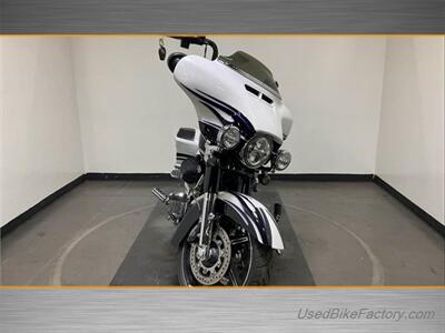2016 Harley-Davidson FLHXSE CVO STREET GLIDE SPECIAL   - Photo 2 - San Diego, CA 92121