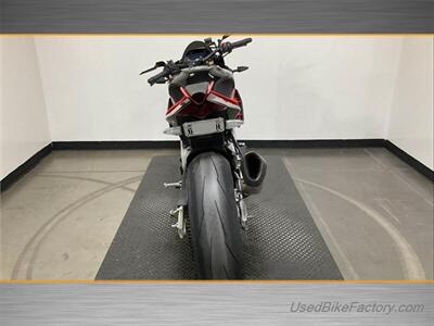 2021 Aprilia TUONO V4 FACTORY 1100 - Photo 4 - San Diego, CA 92121