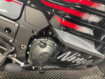 2022 Kawasaki ZX1400JNFNL ZX-14R (ABS)   - Photo 7 - San Diego, CA 92121