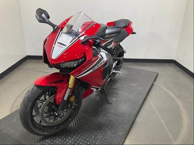 2021 Honda CBR1000RA (ABS)   - Photo 12 - San Diego, CA 92121