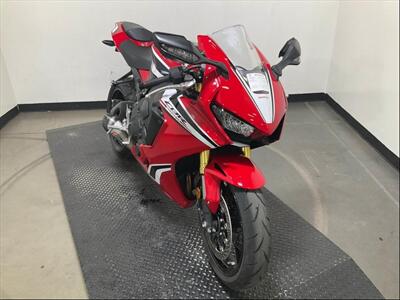 2021 Honda CBR1000RA (ABS)   - Photo 8 - San Diego, CA 92121