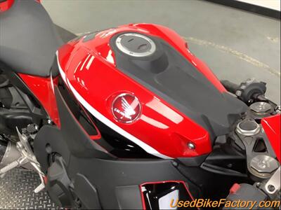 2017 Honda CBR1000RR   - Photo 10 - San Diego, CA 92121