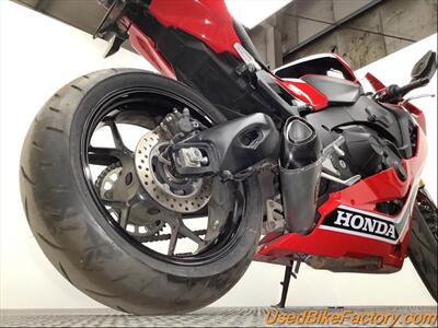 2017 Honda CBR1000RR   - Photo 17 - San Diego, CA 92121