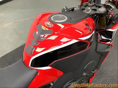 2017 Honda CBR1000RR   - Photo 11 - San Diego, CA 92121