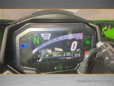 2023 Kawasaki ZX400SPFNL NINJA ZX-4RR K   - Photo 5 - San Diego, CA 92121