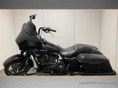 2015 Harley-Davidson FLHXS STREET GLIDE SPECIAL   - Photo 11 - San Diego, CA 92121