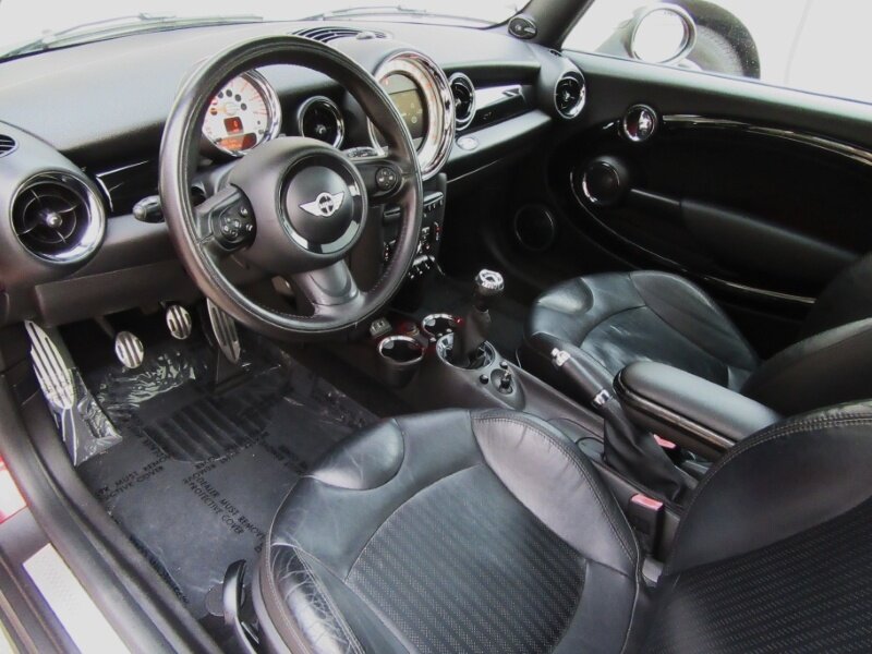 2013 MINI Cooper S  Turbo Premium Sport 6-Speed Manual - Photo 2 - Escondido, CA 92025