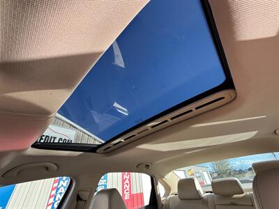 2016 Volkswagen Passat 1.8T SEL   - Photo 17 - Escanaba, MI 49829
