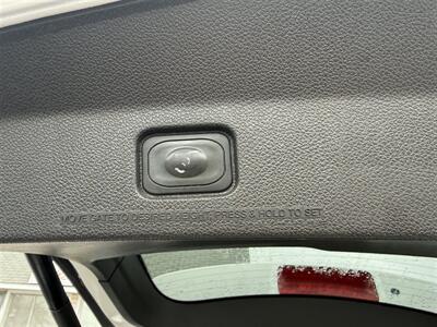 2015 Ford Explorer XLT - Photo 10 - Escanaba, MI 49829