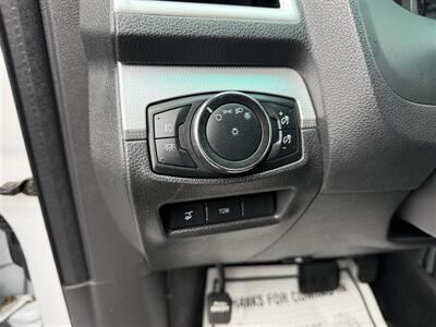 2015 Ford Explorer XLT - Photo 13 - Escanaba, MI 49829