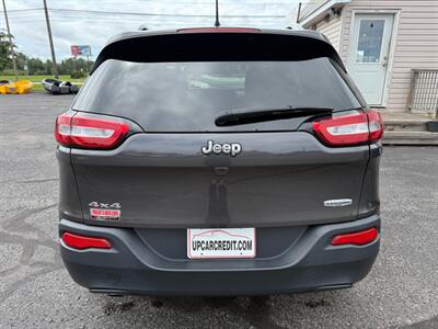 2017 Jeep Cherokee Latitude 4x4   - Photo 6 - Escanaba, MI 49829