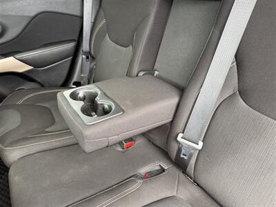 2017 Jeep Cherokee Latitude 4x4   - Photo 26 - Escanaba, MI 49829