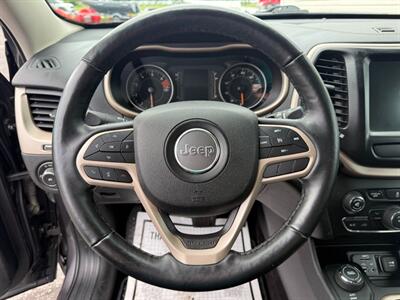 2017 Jeep Cherokee Latitude 4x4   - Photo 12 - Escanaba, MI 49829