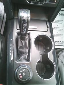 2016 Ford Explorer XLT   - Photo 10 - Negaunee, MI 49866