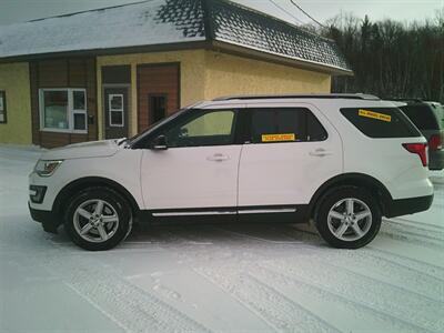 2016 Ford Explorer XLT   - Photo 4 - Negaunee, MI 49866