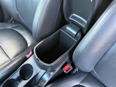 2016 Kia Soul ! FWD   - Photo 18 - Escanaba, MI 49829