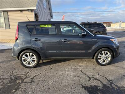 2016 Kia Soul ! FWD   - Photo 5 - Escanaba, MI 49829