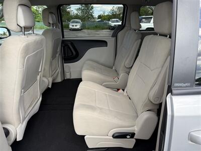 2011 Dodge Grand Caravan Mainstreet   - Photo 19 - Escanaba, MI 49829