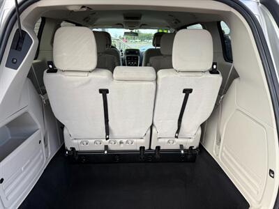 2011 Dodge Grand Caravan Mainstreet   - Photo 8 - Escanaba, MI 49829
