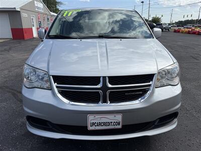 2011 Dodge Grand Caravan Mainstreet   - Photo 2 - Escanaba, MI 49829