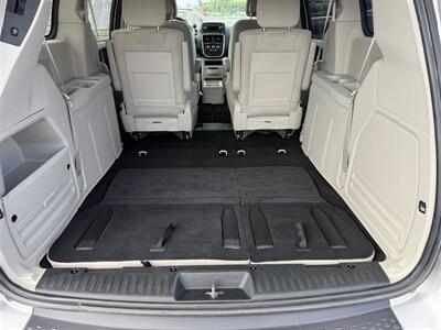 2011 Dodge Grand Caravan Mainstreet   - Photo 9 - Escanaba, MI 49829