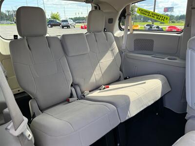 2011 Dodge Grand Caravan Mainstreet   - Photo 24 - Escanaba, MI 49829