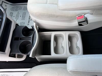 2011 Dodge Grand Caravan Mainstreet   - Photo 14 - Escanaba, MI 49829