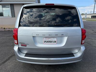 2011 Dodge Grand Caravan Mainstreet   - Photo 6 - Escanaba, MI 49829