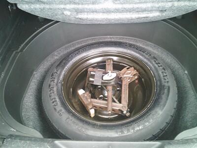 2014 Jeep Cherokee Latitude  NEW TIRES - Photo 21 - Negaunee, MI 49866