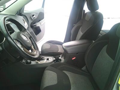 2014 Jeep Cherokee Latitude  NEW TIRES - Photo 7 - Negaunee, MI 49866